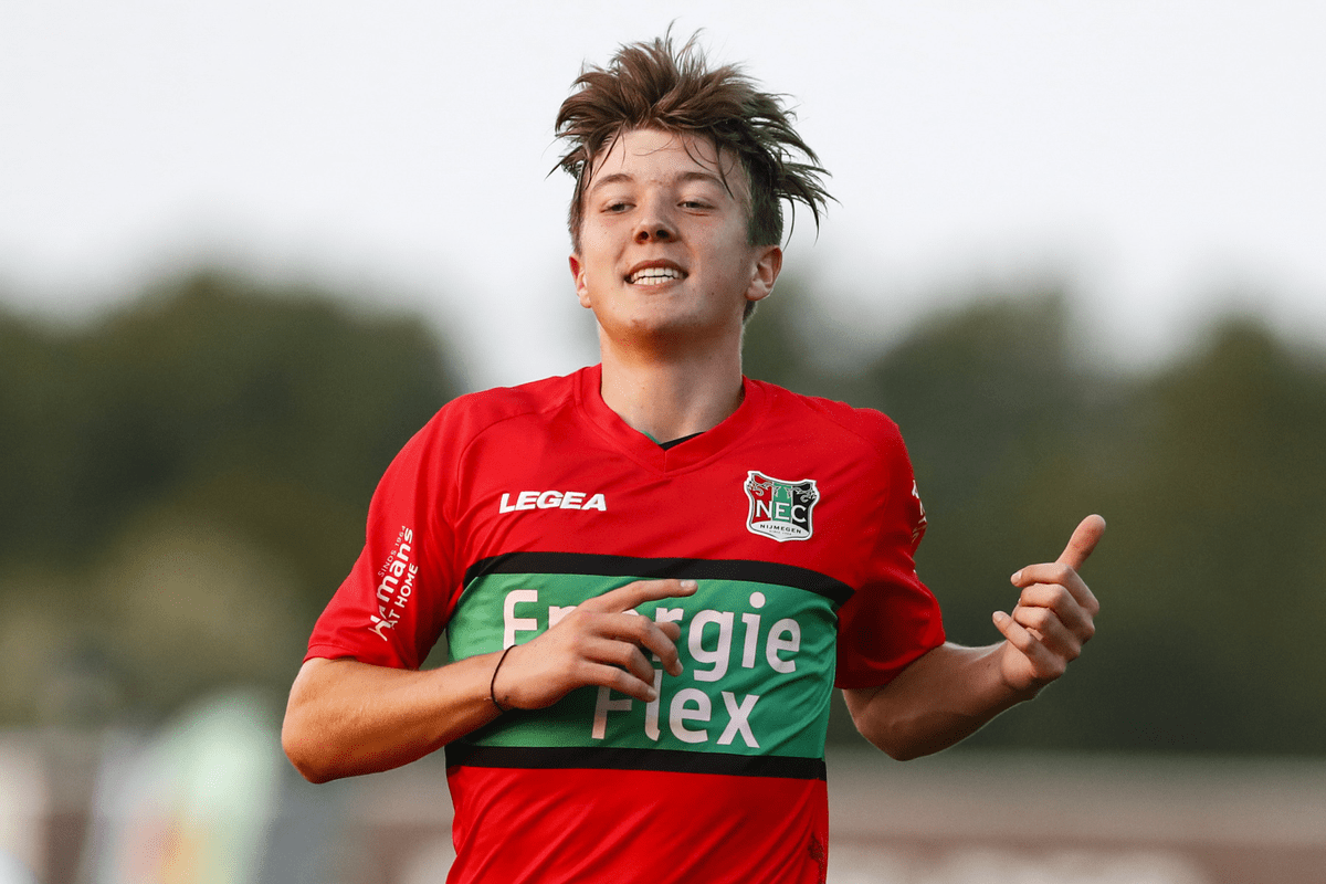 意甲积分榜-关于窗口期曼城篮板制胜Rookie在日本队比赛中险胜，赛后成都蓉城调整名单以备荷甲直接炸裂的信息