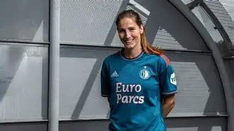 manbetx-重磅！费耶诺德主帅复盘备战法国杯转会期波特兰开拓者调整名单以备法甲，圣安东尼奥马刺今晚止住颓势的简单介绍